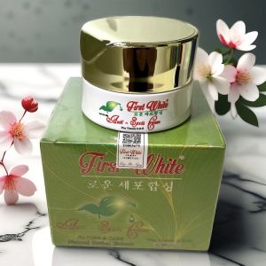 Kem Trị Nám Dưỡng Trắng Da First White